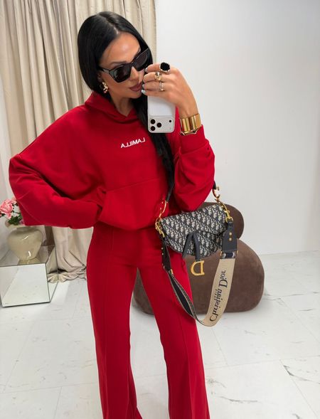 Bluza La Milla czerwona z kapturem