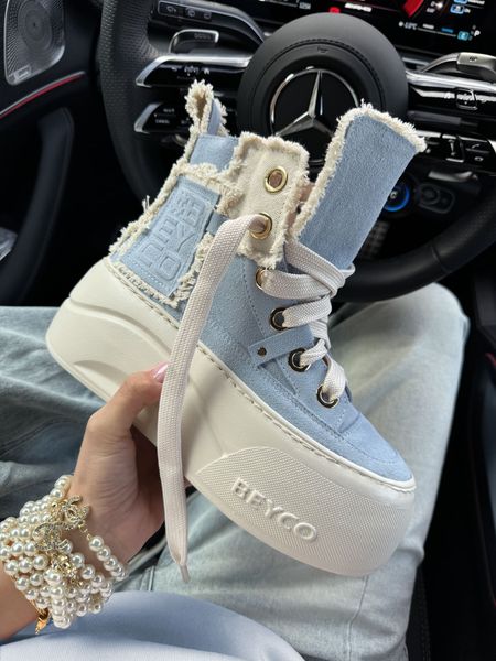 Skórzane sneakersy z lnem na grubym spodzie baby blue BEYCO