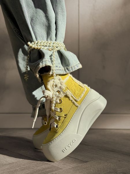 Skórzane sneakersy z lnem na grubym spodzie żółty BEYCO
