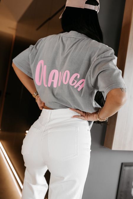 T-shirt damski oversize ,,BABE” Ola Voga jasny szary