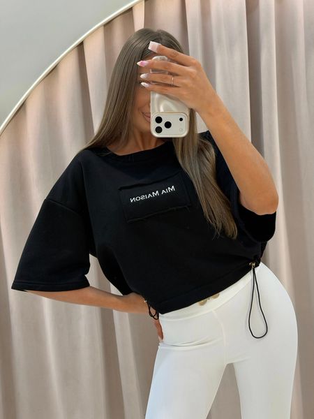 T-shirt bawełniany MAISON Mia Maison z troczkami czarny