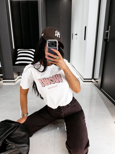 T-shirt damski slim ,,MARSH” panterka Ola Voga biały