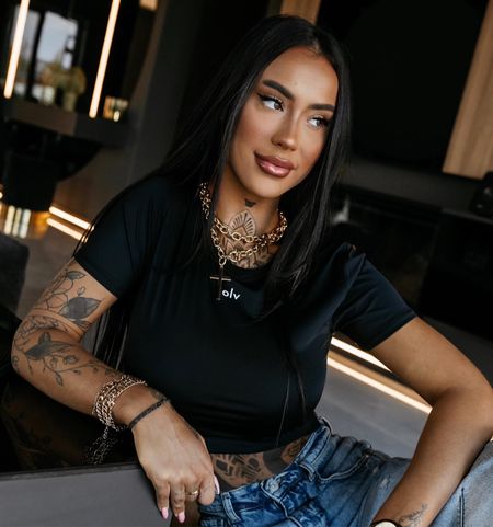 Tshirt damski slim fit BASTU Ola Voga czarny