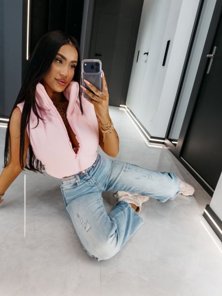 Kamizelka bezrękawnik boxy AMITY Ola Voga puder róż