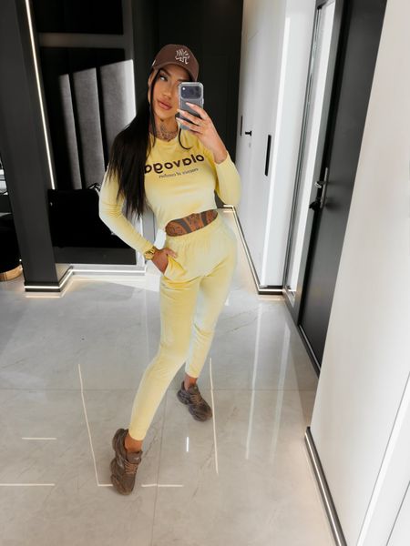 Komplet welurowy SELIRA Ola Voga masełko