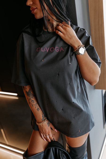 Tshirt damski oversize gwiazdki dziurki FIOVIIST Ola Voga szary