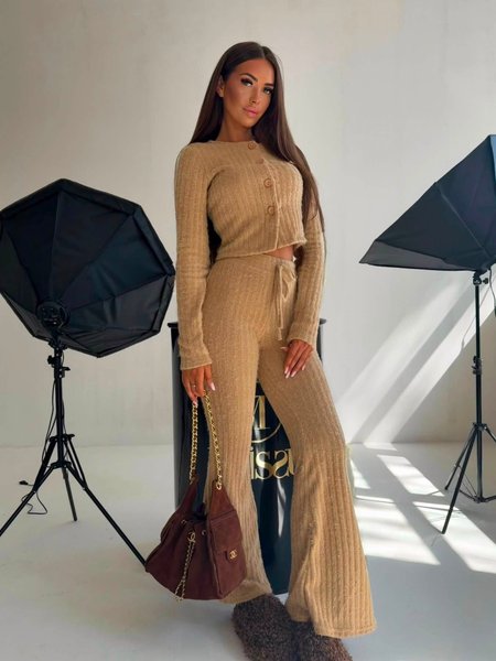 Komplet SET FUR kardigan w zestawie z topem i spodniami M.TISSU camel