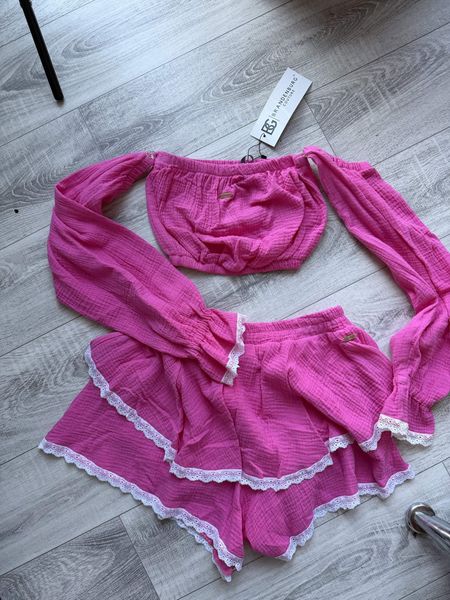 Komplet muślinowy różowy hiszpanka i spódnico spodenki BG COUTURE