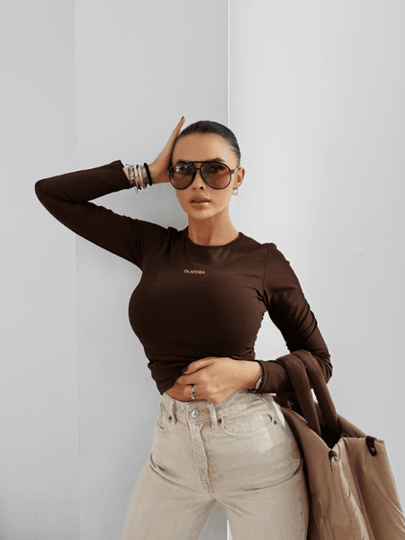 Bluzka damska dopasowana SIMBI Ola Voga brązowa brown