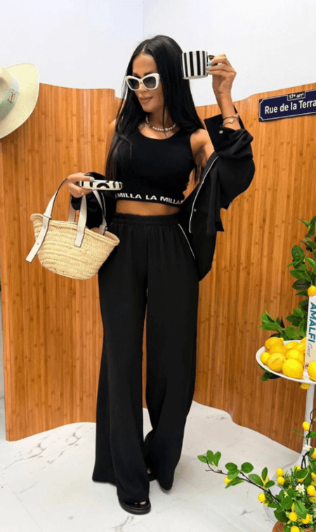 Top sweterkowy logowany La Milla czarny 