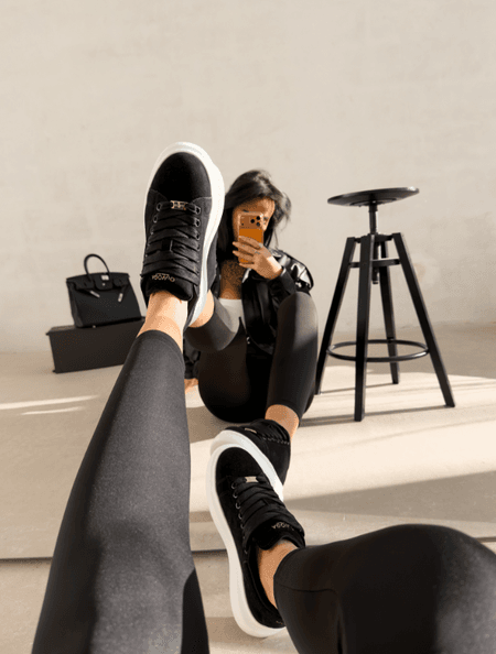 Buty damskie zamszowe OLAVOGA MERLO czarne